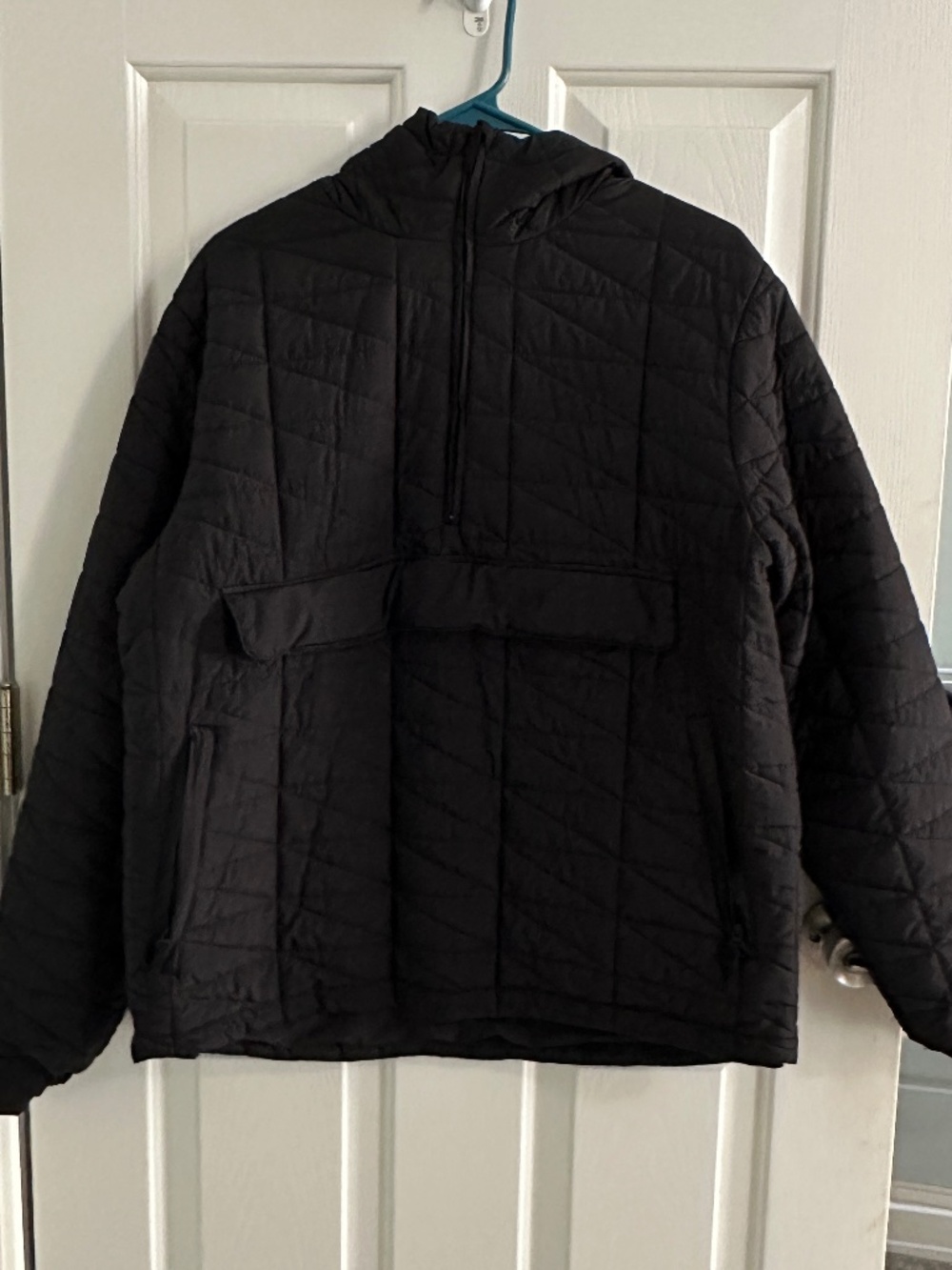 Sportiqe Quasar Black Quilted Pullover Jacket - Medium